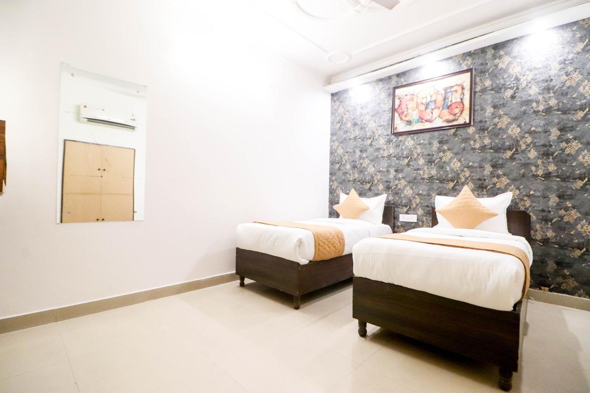 Hotel Stay Villa Near Delhi Airport ニューデリー エクステリア 写真